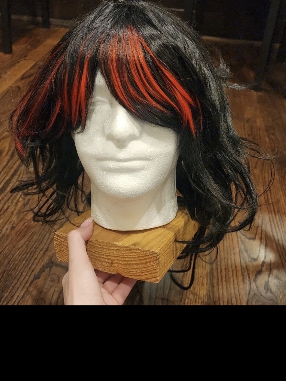 Black Wig with Red Highlights - Vox Akuma With Earring